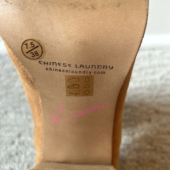 Kristin Cavalarri Chinese Laundry booties. Excellent used condition. Size 7.5 - Picture 7 of 7